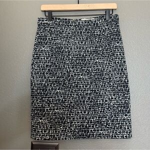 Michael Kors Women's Pencil Skirt Black White Printed Fitted Slit Straight